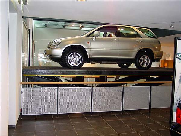 Car Lift 1 - (Section 1)