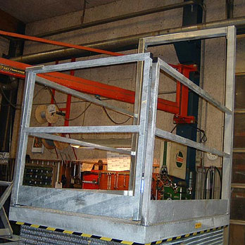 Corrosion resistant scissor lift