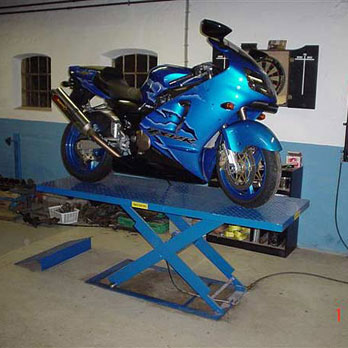 Low closed Lift Motor bike