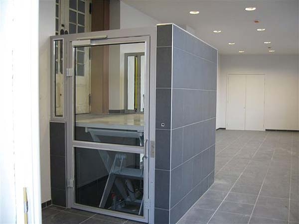 Wheelchair and access lift (Section 1)